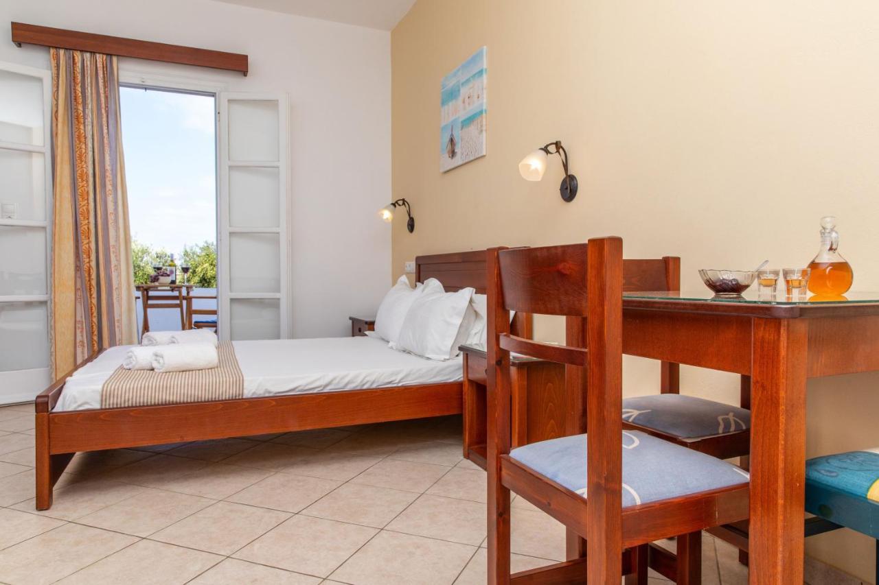 Surfer Paradise Naxos City Exterior foto
